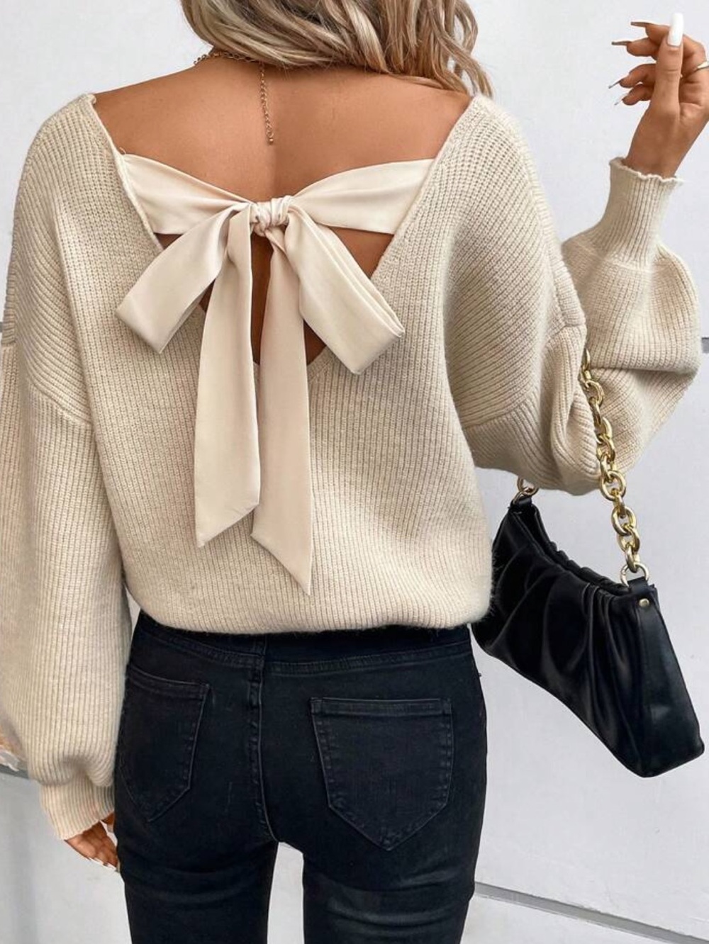 Women's Cream Bow Back Knit Sweater
